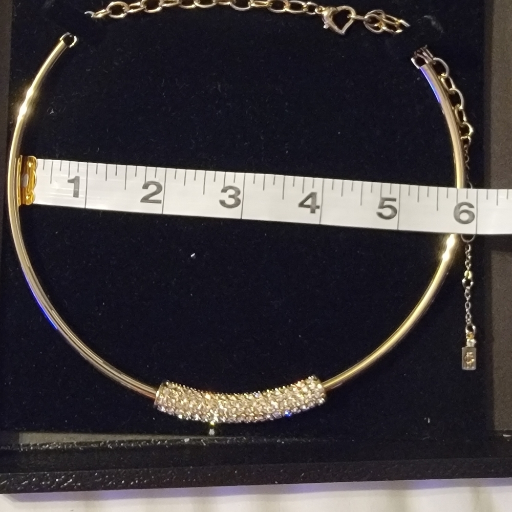 Vintage Designer SignedJ.J. Johanette Gold ToneCubic Zirconia ChokerNecklace - Picture 5 of 11